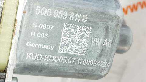 Foto 4ª: Elevalunas Manual Trasero Izquierdo Volkswagen Golf EDITION 115CV 85KW [DDY] (2017)