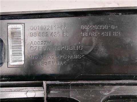 Foto 3ª: Piloto Trasero Izquierdo Opel Vivaro 1.5 L 120CV 88KW [YH01] (2013)