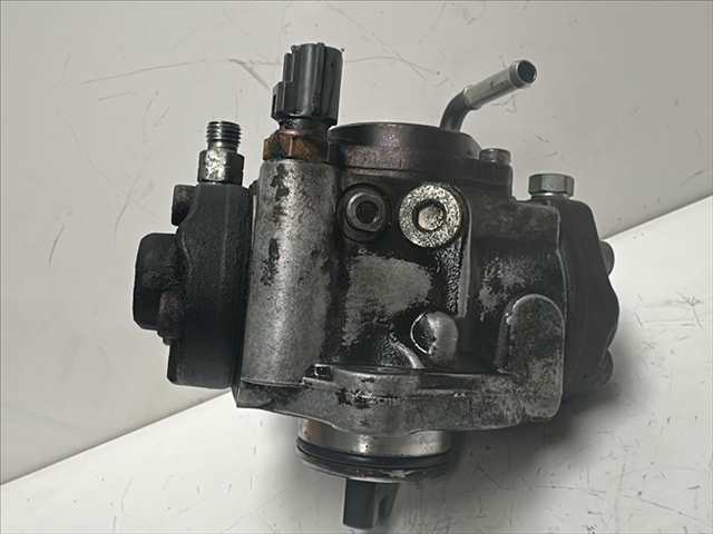 Foto 2ª: Bomba Inyeccion Toyota Corolla 2.2 CDI VERSO [2AD-FTV] (2005)