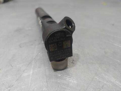 Foto 2ª: Inyectores Mercedes Clase C 160 2.1 CDI CAT 163CV 120KW [651921] (2013)