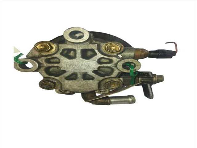 Foto 3ª: Bomba de Direccion Toyota Rav4 2.2 D 4WD ALA30_ ALA30R) (2005)