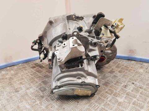 Foto 3ª: Caja Cambios Peugeot 208 ALLURE 102CV 75KW [YH01] (2021)