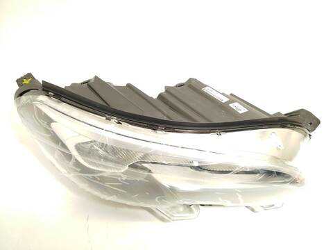 Foto 4ª: Faro Derecho Peugeot Expert STANDARD 116CV 85KW