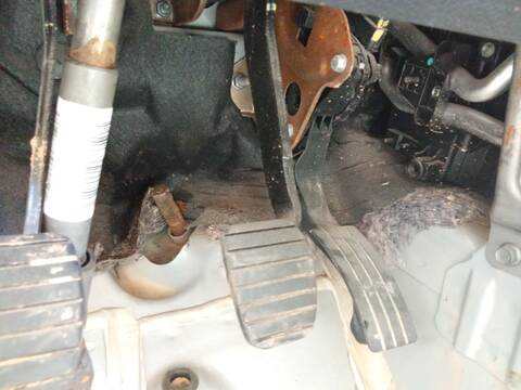Pedal Freno Dacia Sandero TCE 90 B8M1 B8MA) 90CV 66KW