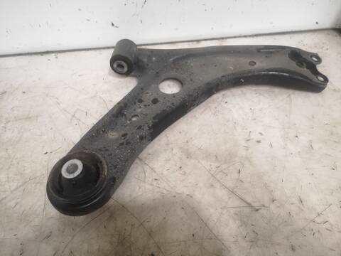 Brazo Suspension Delantero Derecho Toyota Yaris M15A