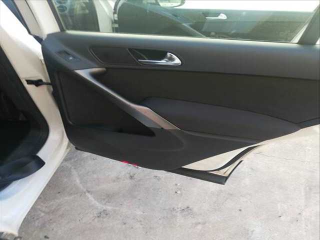 Tapizados Cartoneras Volkswagen Tiguan BWK