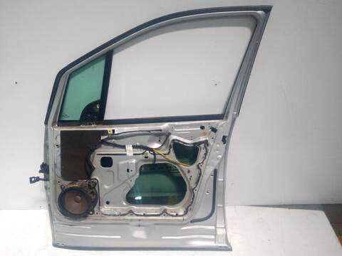 Foto 3ª: Puerta Delantera Derecha Mercedes Clase A 140 170 CDI 168.009) 95CV [OM668942] (1997)
