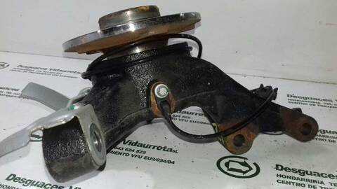 Foto 2ª: Mangueta Delantera Derecha Mercedes Clase V 200 136CV 100KW (2014)