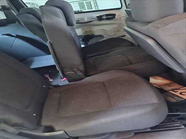 Asientos Traseros Peugeot 5008 1.6 HDI 114CV 84KW
