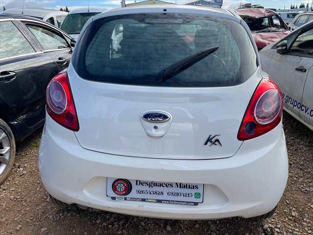 Foto 3ª: Paragolpes Trasero Ford Ka 1.2 G 70cv [169A4000] (2015)