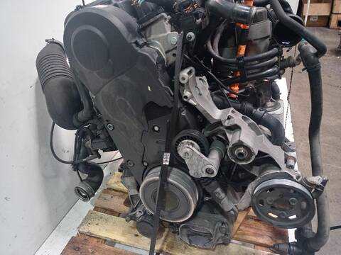 Foto 3ª: Motor Completo Volkswagen Passat ADVANCE 131CV [AVF] (2000)