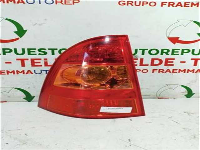 Piloto Trasero Izquierdo Toyota Corolla 2.0 D-4D LINEA SOL [2.0 LTR. 85KW TD CAT] FAMILIAR