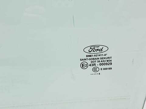 Foto 2ª: Luna Delantera Izquierda Ford Focus EDITION 125CV 92KW [M1DA] (2014)