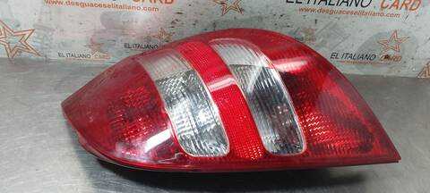 Foto 3ª: Piloto Trasero Derecho Mercedes Clase A 140 A 180 CDI 169.007) 109CV 80KW [OM640940] (2005)