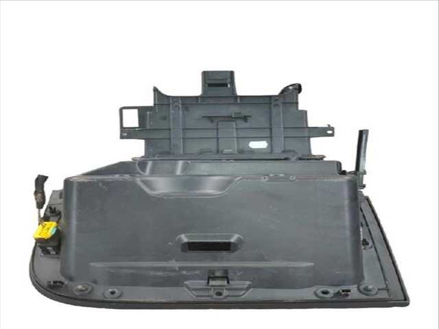 Foto 3ª: Guantera Seat Ibiza 1.6 TDI 105CV (2008)