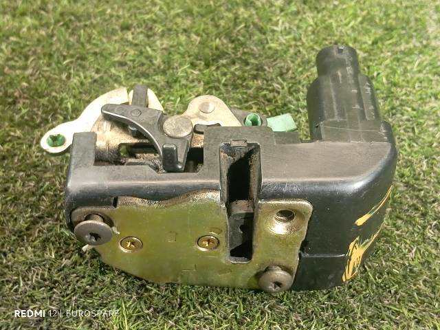 Foto 2ª: Cerradura Puerta Trasera Izquierda Jeep Grand Cherokee 4.0 G ZJ LAREDO 5P. Automatico [MX-V6] (1993)