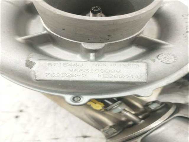 Foto 2ª: Turbocompresor Citroen C4 1.6 HDI 109CV 80KW [9HY] (2007)