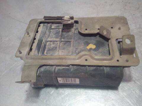 Foto 3ª: Centralita Motor ECU Volkswagen Golf 2.0 BERLINA 115CV 85KW (1991)