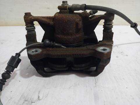 Foto 3ª: Pinza Freno Delantera Derecho Volkswagen Golf COMFORTLINE BLUEMOTION AUT. 150CV (2013)