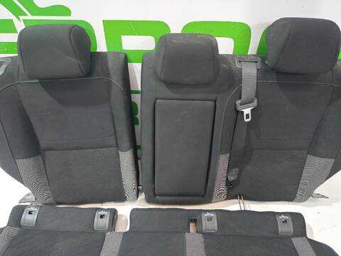 Foto 2ª: Asientos Traseros Nissan Qashqai ACENTA 140CV [HR13DDT] (2013)