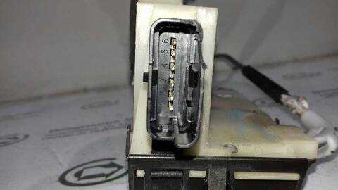 Foto 3ª: Cerradura Puerta Delantera Izquierda Citroen C4 SPORT 112CV 82KW [9HR] (2011)