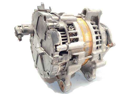 Foto 3ª: Alternador Mercedes Clase A 140 A 200 4-MATIC 177.188) 163CV 120KW (2018)