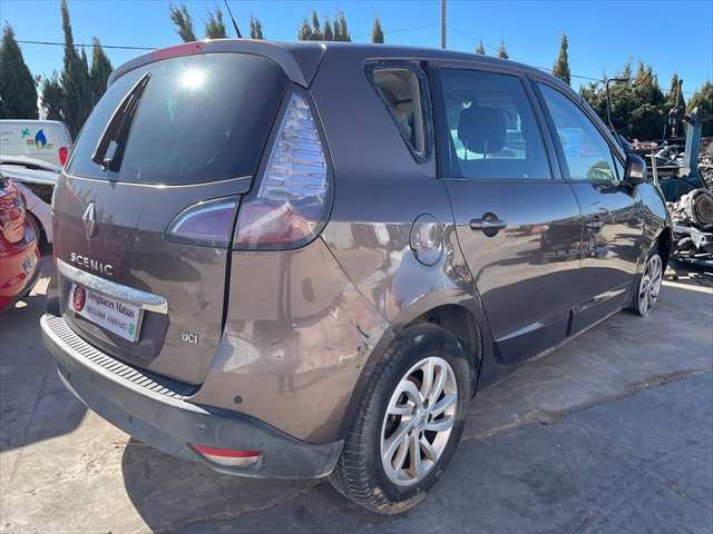 Foto 4ª: Paragolpes Trasero Renault Scenic 1.5 CDI 110CV [K9KA6] (2014)