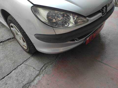 Foto 3ª: Paragolpes Delantero Peugeot 206 KFW (2003)