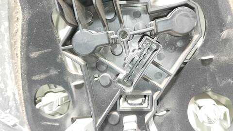 Foto 3ª: Piloto Trasero Derecho Bmw Serie 1 114 120D BERLINA 163CV 120KW [M47N204D4] (2005)