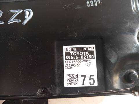 Foto 2ª: Centralita Motor ECU Toyota Corolla VERSION INDEFINIDA (2001)