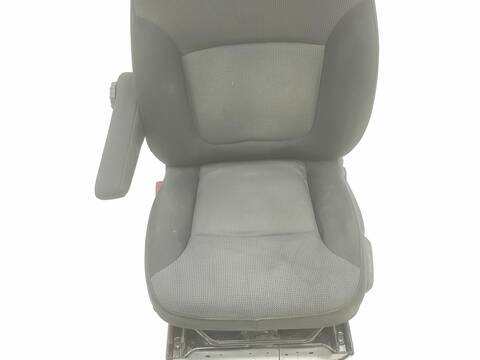 Foto 2ª: Asiento Delantero Izquierdo Renault Trafic 2.0 DCI D ENERGY 120CV [M9R717] (2014)