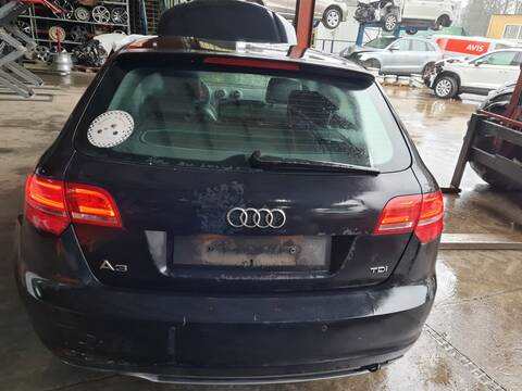 Portón Audi A3 2.0 TDI LIMITED EDITION 103KW) 140CV