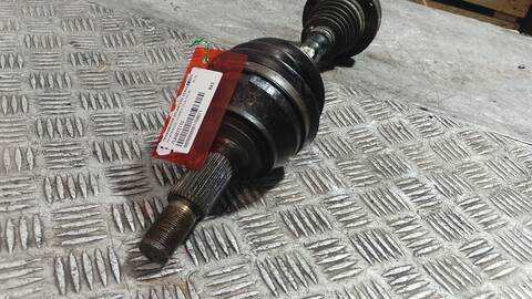 Foto 3ª: Transmision Delantera Derecha Volkswagen Touareg TDI V6 225CV 165KW [BKS] (2006)