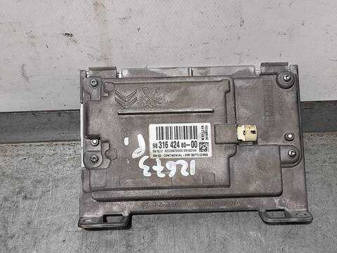 Foto 2ª: Pantalla Multifuncion Citroen C Elysee SHINE 102CV 75KW [YH01] (2019)