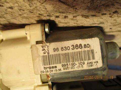 Foto 3ª: Elevalunas Eléctrico Delantero Izquierdo Peugeot 407 1.6 HDI FAP CAT 9HZ - DV6TED4) 109CV 80KW (2006)