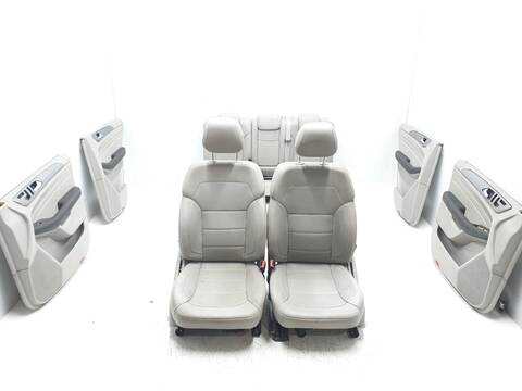 Foto 3ª: Juego Asientos Completos Mercedes Clase ML 350 3.0 V6 CDI 258CV 190KW AUT. BLUETEC EDITION 1 166.024) W166) OM642 [624826] (2011)