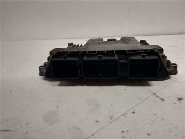 Foto 2ª: Centralita Motor ECU Renault Megane 1.9 LUXE PRIVILEGE [1.9 LTR. - 88 KW DCI DIESEL] II BERLINA 5P (10.2002-_) [F9Q800]
