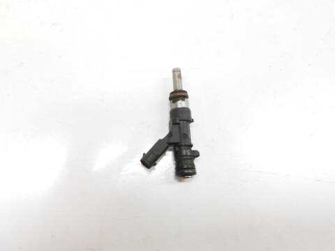 Foto 3ª: Inyectores Mercedes Clase ML 63 6.2 V8 32V CAT 510CV 375KW AUT. 164.177) W164) M156 [M156980] (2005)