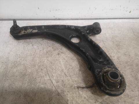 Brazo Suspension Delantero Izquierdo Toyota Yaris 1NR