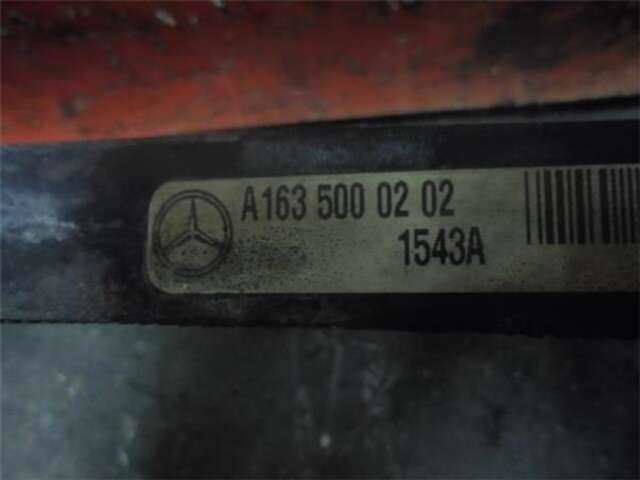 Foto 3ª: Radiador Aceite Mercedes Clase ML 230 2.7 270 CDI (163.113) [2.7 LTR. - 120 KW CDI 20V CAT] [OM 612.963]