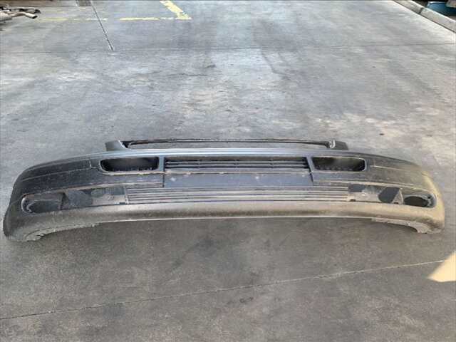 Paragolpes Delantero Volkswagen Transporter 1.9 TDI 105CV 0CV FURGON