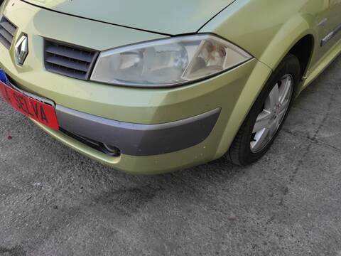 Foto 2ª: Paragolpes Delantero Renault Megane K4J730 BERLINA II BERLINA 3P (2003)