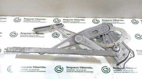 Foto 2ª: Elevalunas Eléctrico Delantero Derecho Renault Megane EXPRESSION BERLINA 86CV 63KW III BERLINA 5 P [K9K830] (2010)