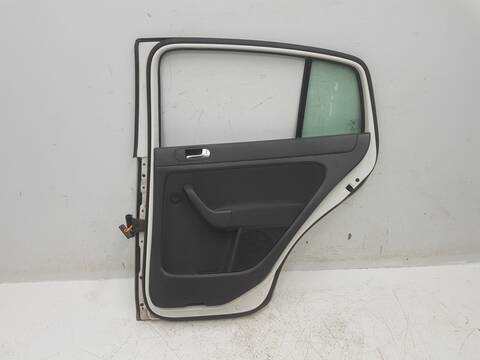 Foto 3ª: Puerta Trasera Derecha Volkswagen Golf ADVANCE