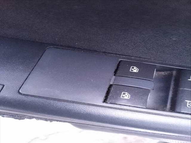 Foto 2ª: Botonera Elevalunas Opel Astra COSMO 120CV 88KW [Z19DT] (2007)