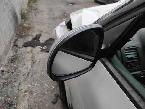 Foto 2ª: Retrovisor Izquierdo Skoda Yeti CYVB (2016)