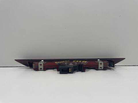 Foto 3ª: Luz Central de Freno Dacia Sandero H4DF4 (2024)