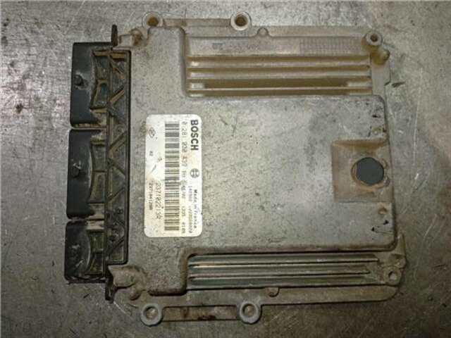 Foto 2ª: Centralita Motor ECU Dacia Dokker 1.5 AMBIANCE [1.5 LTR. - 55 KW DCI DIESEL FAP CAT] [K9KC612]