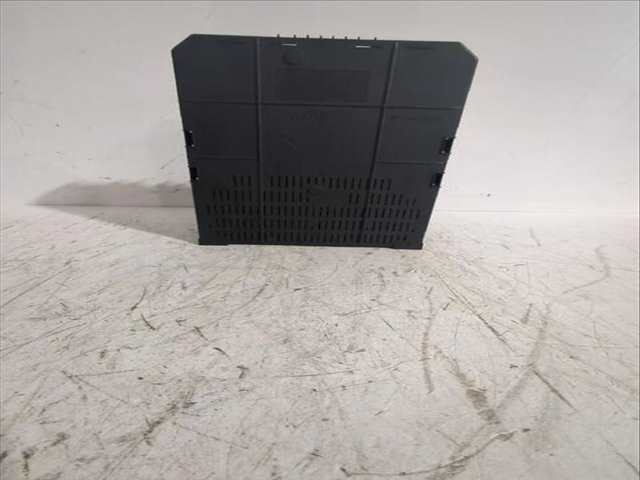 Foto 2ª: Caja Reles Fusibles Citroen C4 1.6 HDI 109CV [9HY (DV6TED4) 9HZ (DV6TED4)] (2006)
