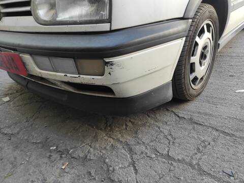 Foto 2ª: Paragolpes Delantero Volkswagen Golf 2E (1993)